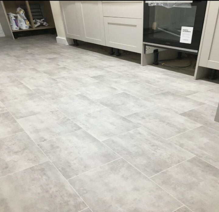 Marble effect Luxury Vinyl Tiles in kitchen